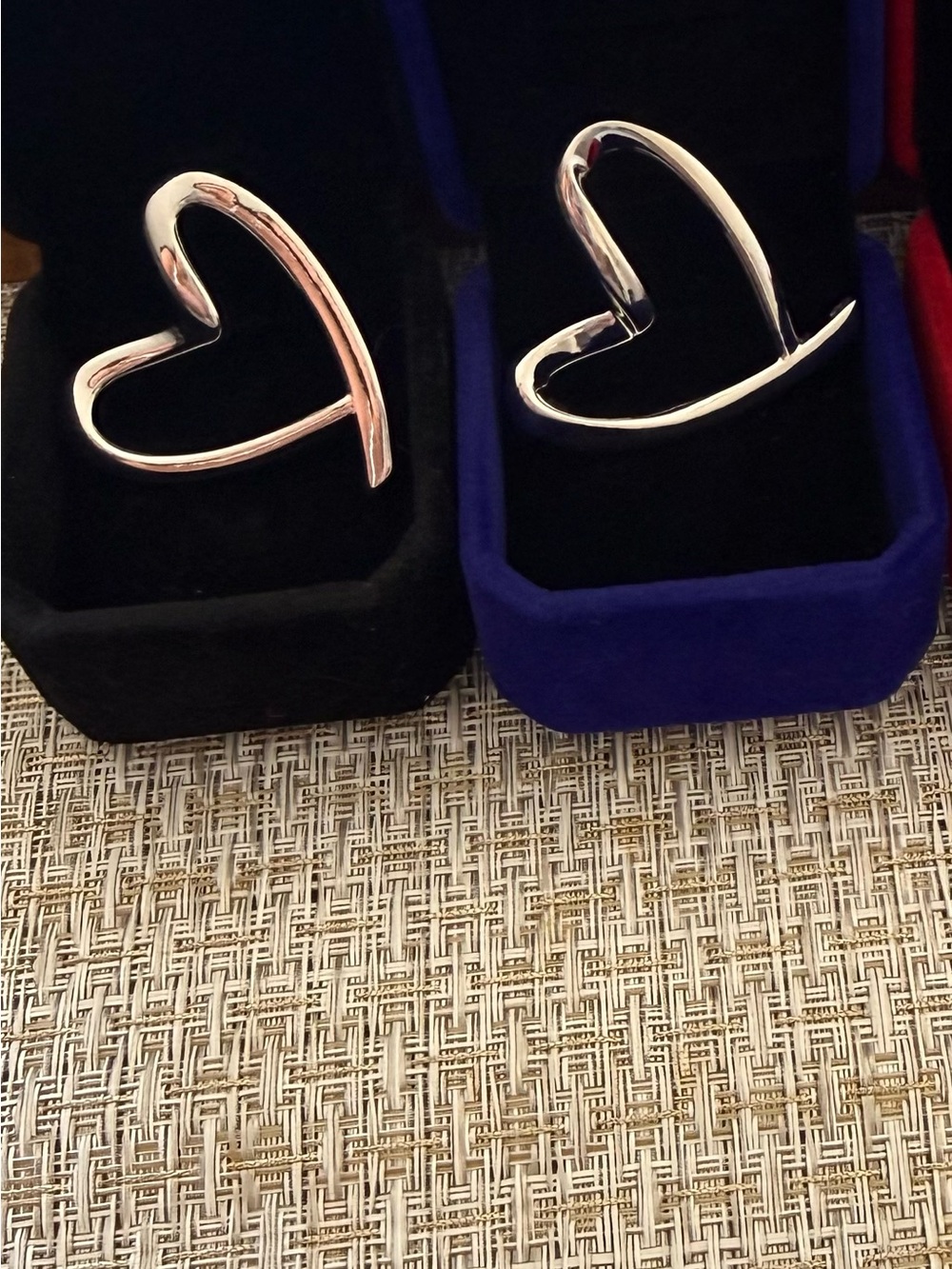 Happy heart 18k white gold pendant